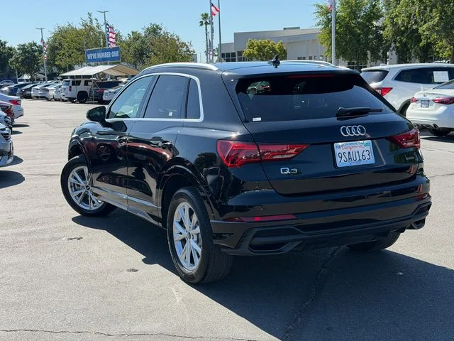 Used 2023  Audi Premium image 10