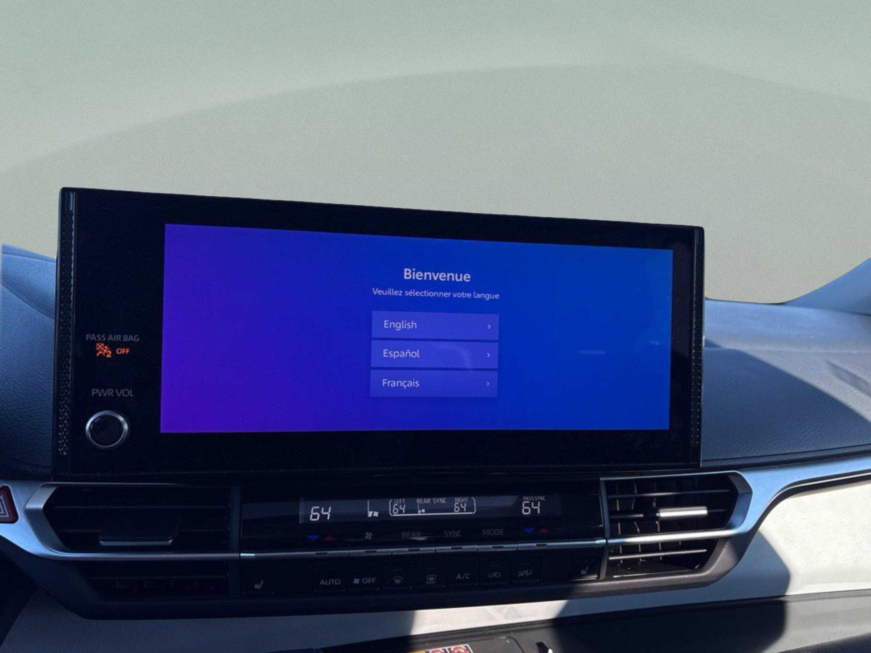 Used 2025 Pearl Toyota XLE image 15