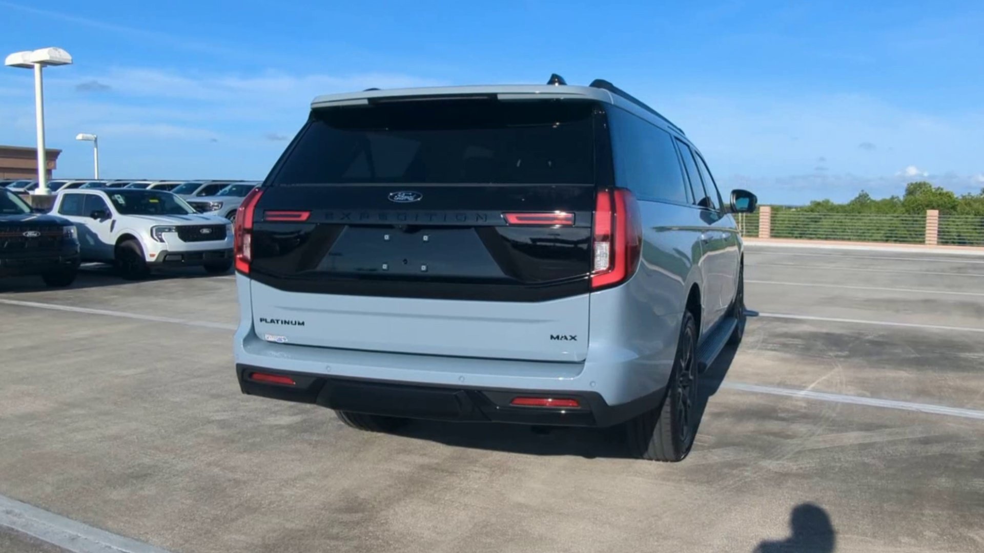 New 2026 Glacier Gray Metallic Tri-Coat Ford MAX Platinum® image 22