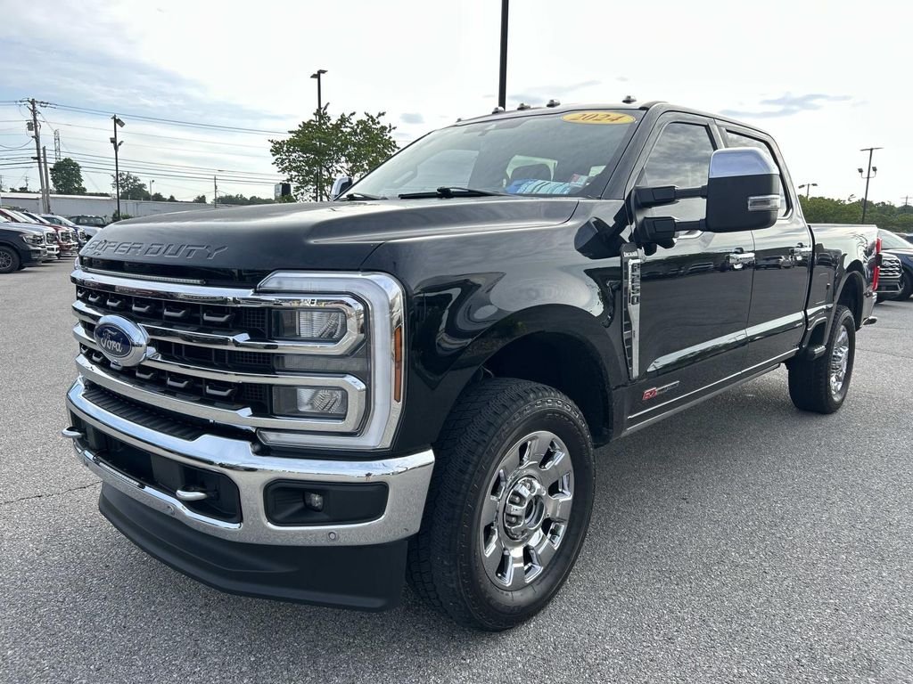 Certified Used 2024 Agate Black Metallic Ford King Ranch image 8
