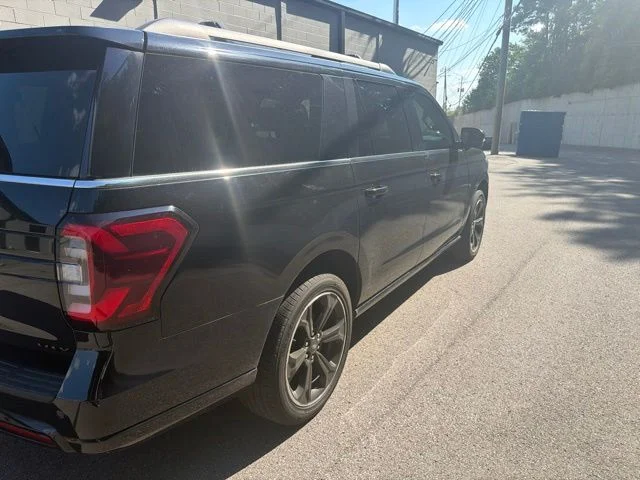 Used 2023 Black Ford Limited image 6