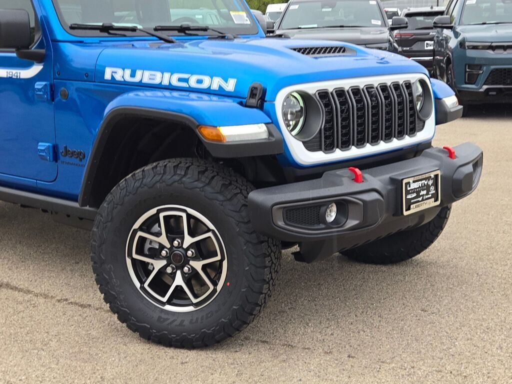 New 2026 Hydro Blue Pearl-Coat Exterior Paint Jeep Rubicon image 3
