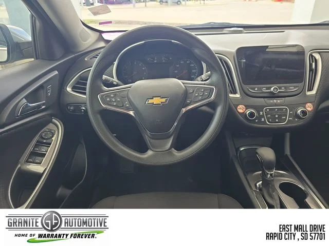 Used 2025 Gray Chevrolet LT image 13