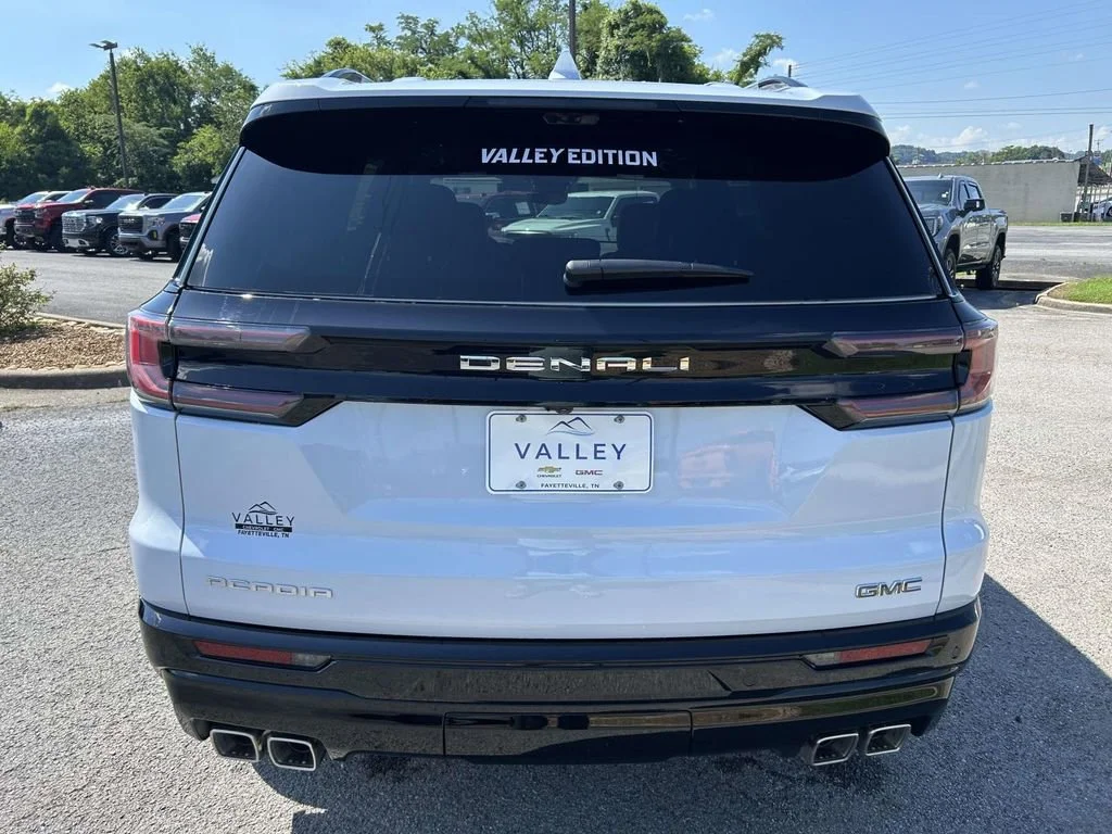 New 2026 Glacier White Tricoat GMC Denali Ultimate image 5