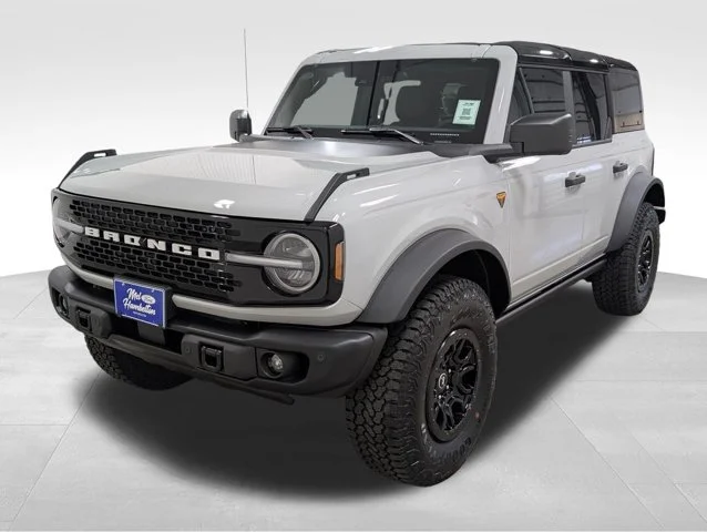 New 2026 Avalanche Gray Ford Badlands® image 49