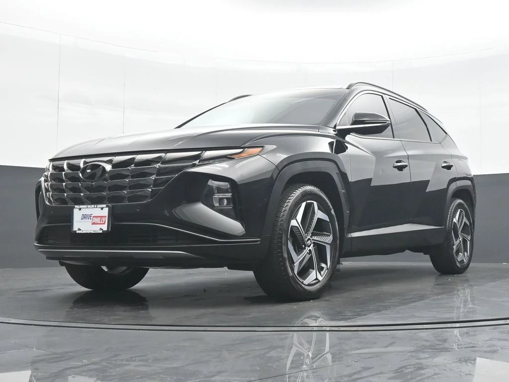 Used 2024 Black Hyundai Limited image 25