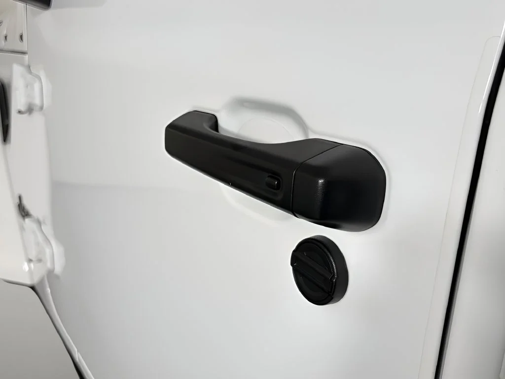Used 2025 White Jeep High Tide image 41