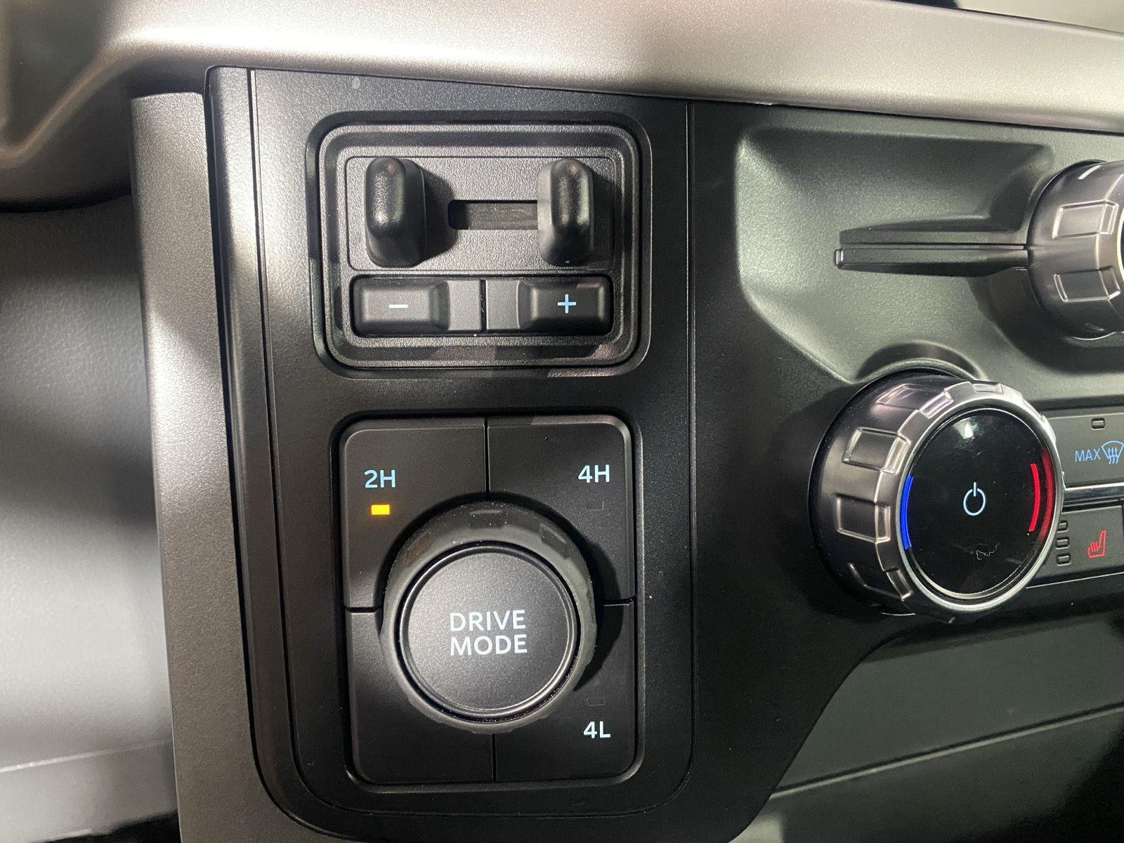 Used 2022 Agate Black Ford XLT image 20