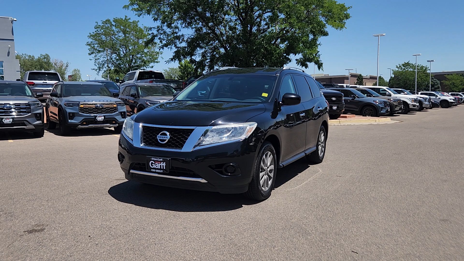 Used 2016 Nissan Pathfinder S with VIN 5N1AR2MM2GC629458 for sale in Greeley, CO