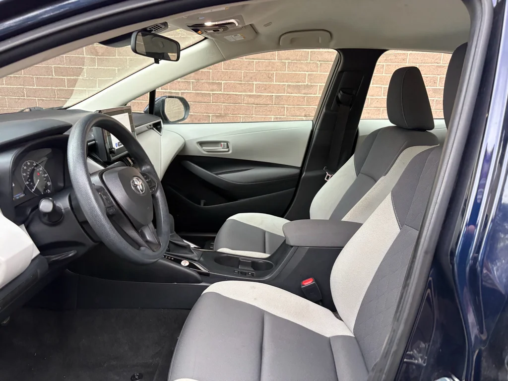 Used 2024 Blueprint Toyota LE image 9