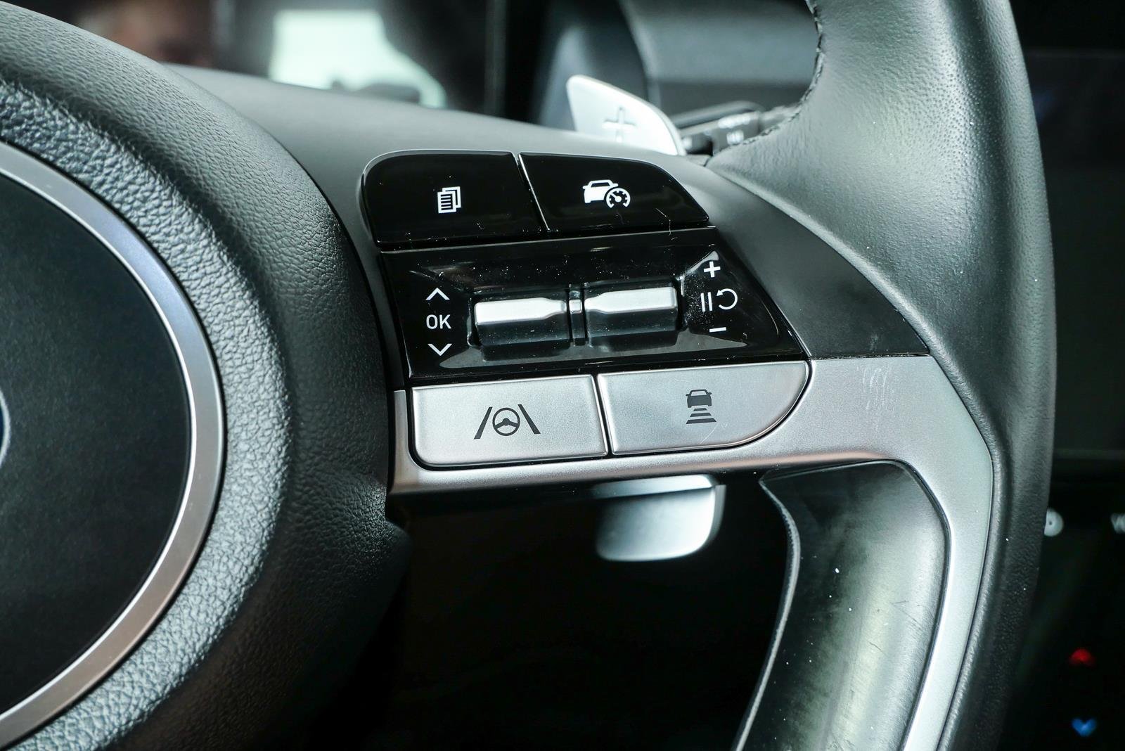 2022 Hyundai Tucson Limited - Photo 12