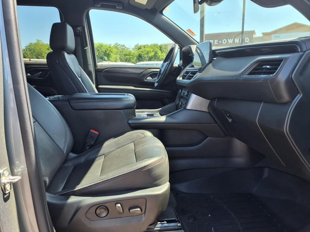 Used 2022 Gray Chevrolet RST image 7