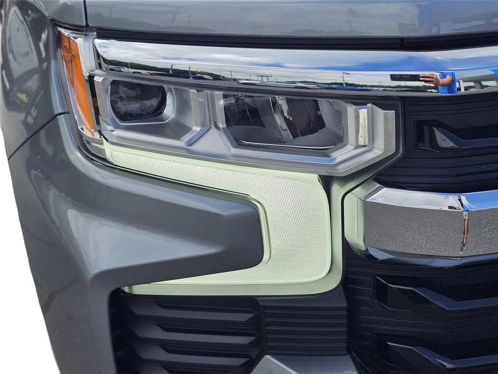 Used 2023 Sterling Gray Metallic Chevrolet LT image 4