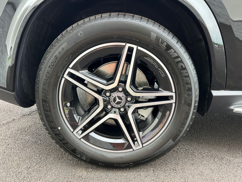 New 2026 Obsidian Black Metallic Mercedes-Benz GLE450 image 34