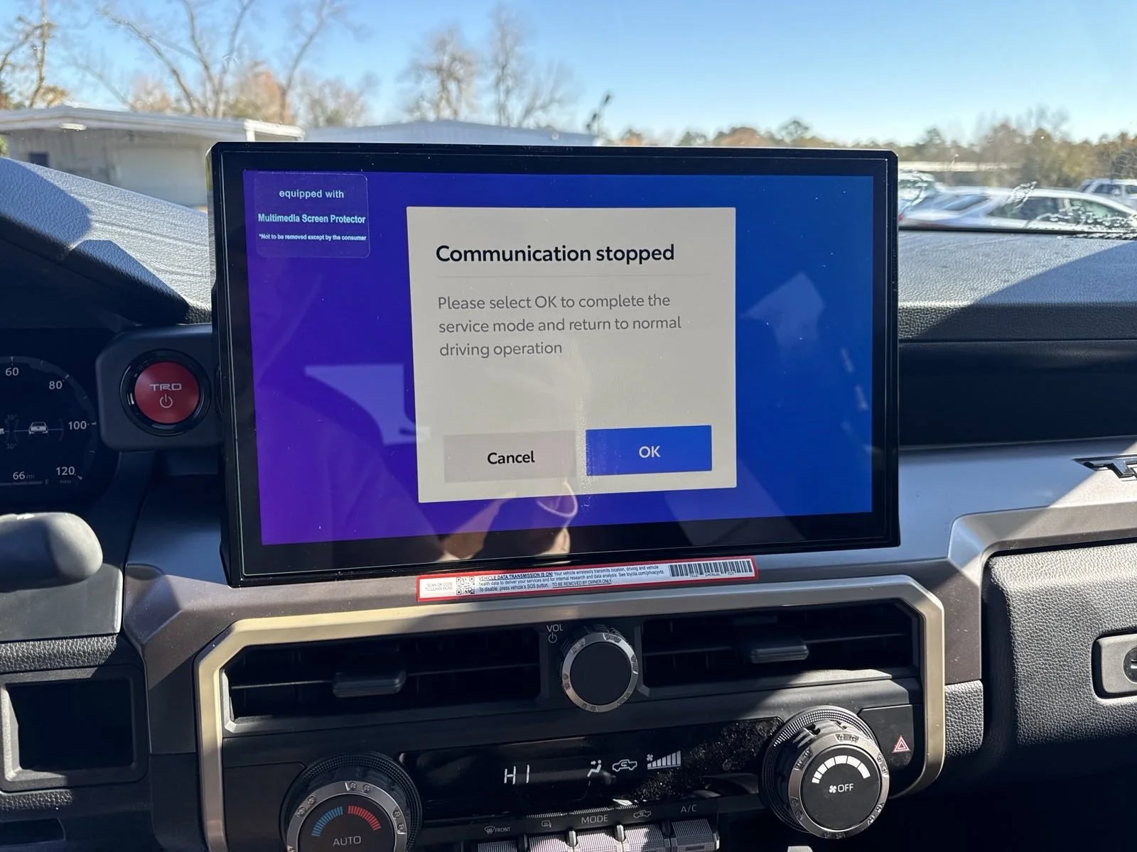 Used 2024  Toyota  image 19