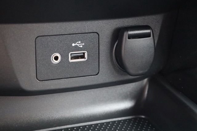 Used 2018 Magnetic Black Nissan SV image 29