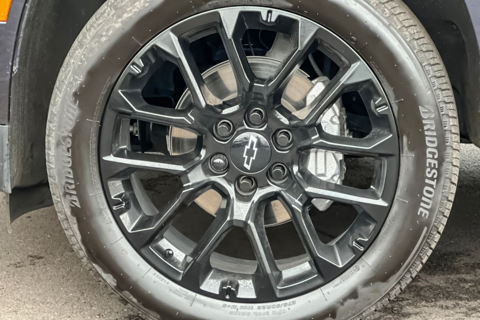 Used 2025 Gray Chevrolet LS image 33