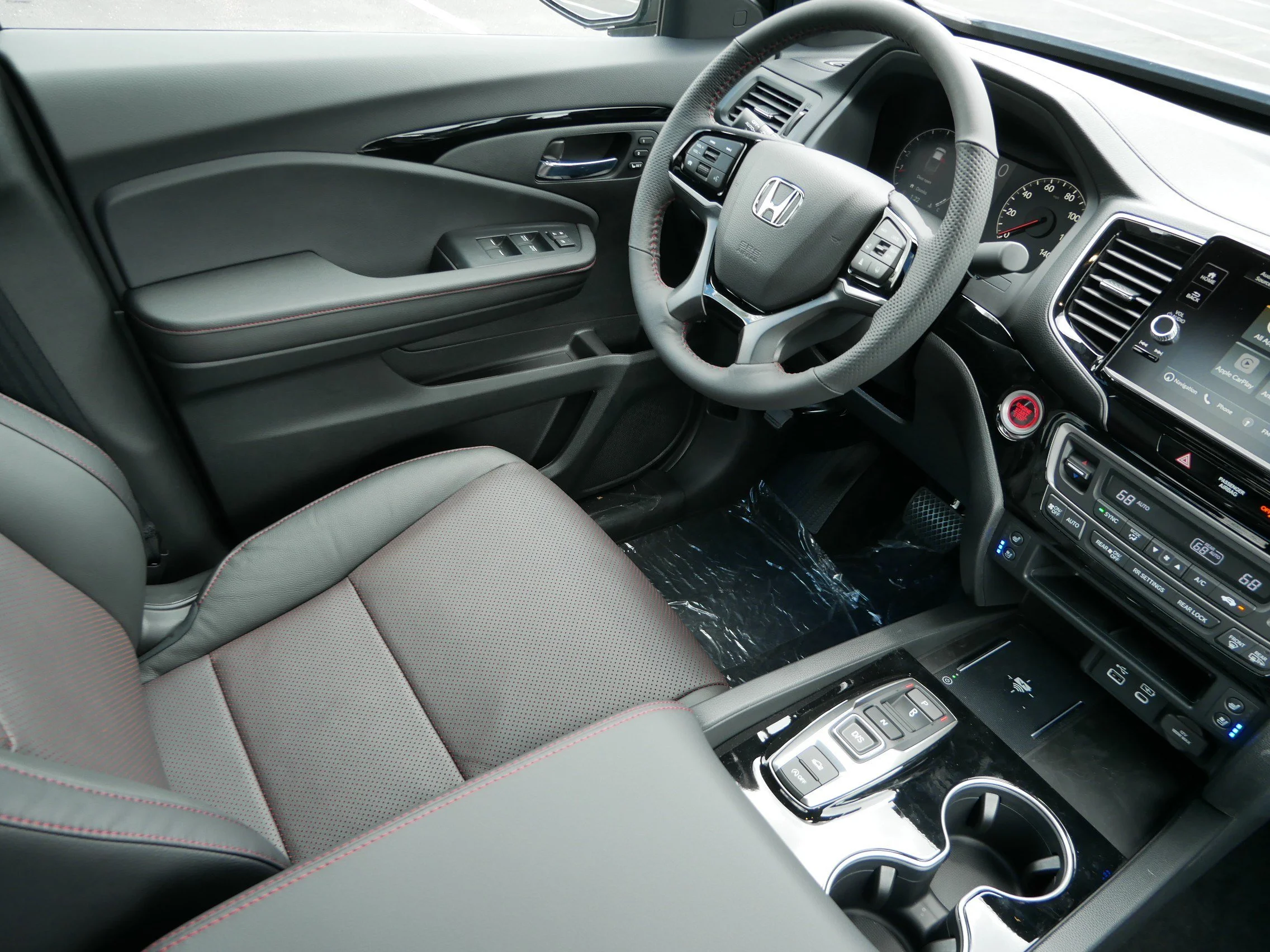 New 2026 Sonic Gray Pearl Honda Black Edition Two-Tone image 9