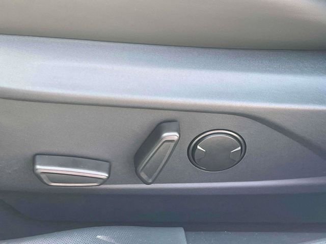 2025 Ford Mustang Mach-E Premium - Photo 38