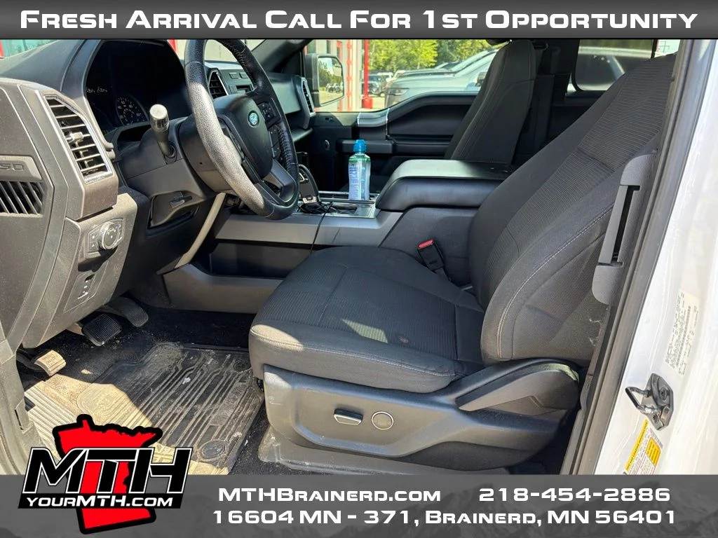 Used 2016 White Ford XLT image 7