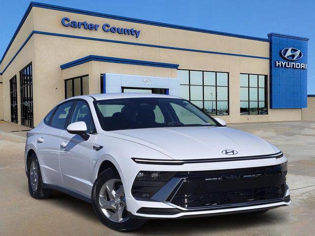 2026 Hyundai Sonata SE's photo