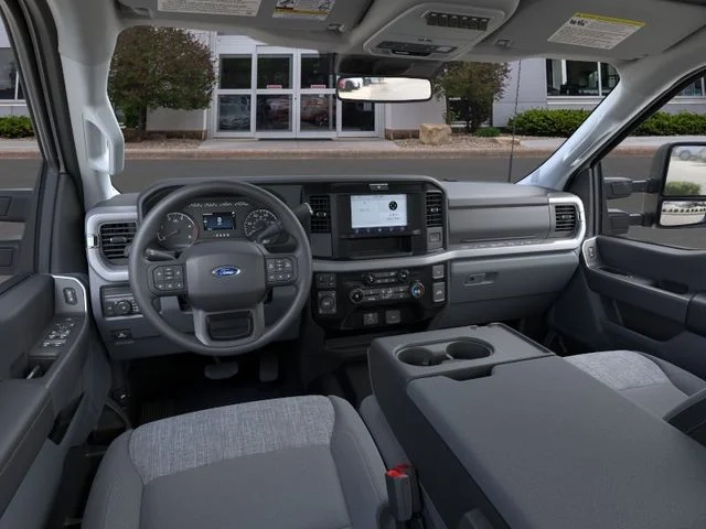 New 2026 Oxford White Ford XLT image 9