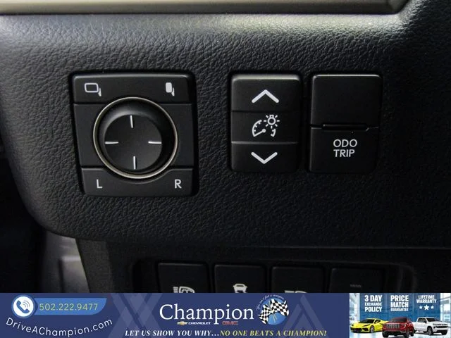 Used 2021 Gray Lexus 460 image 25