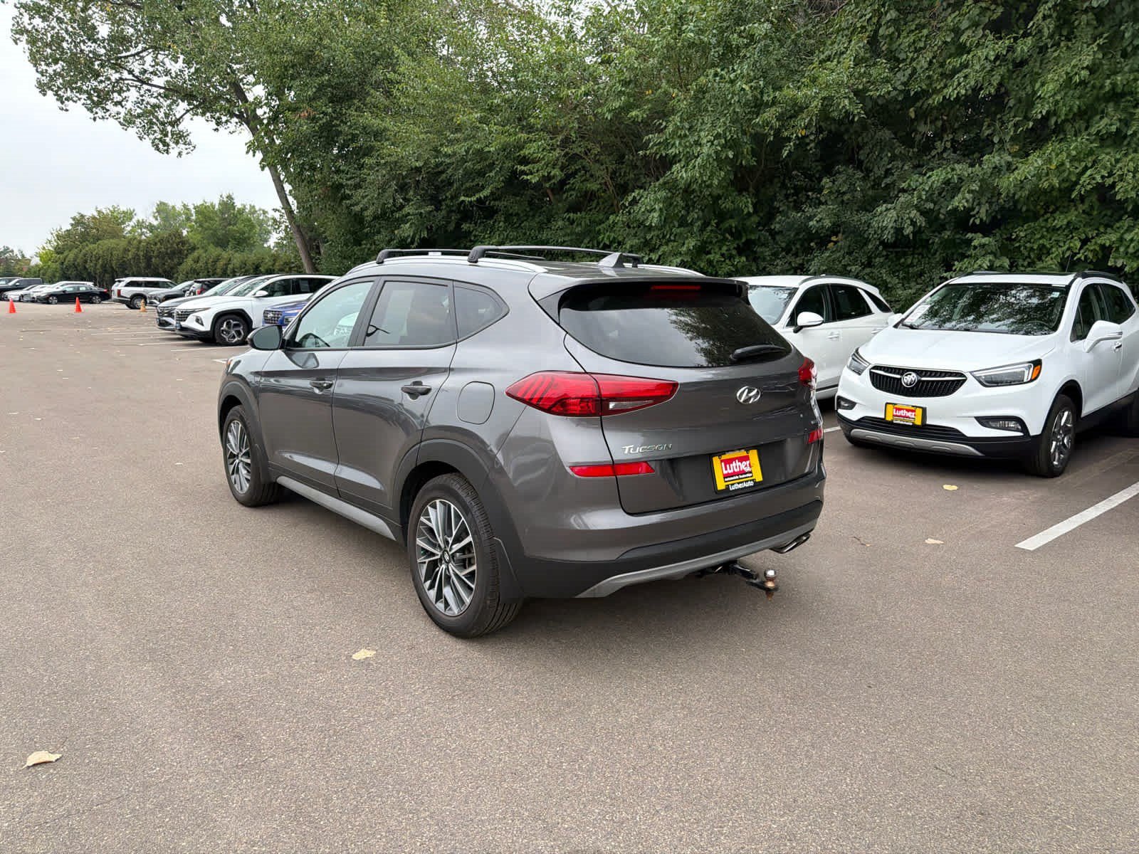 Used 2020 Magnetic Force Hyundai SEL image 3