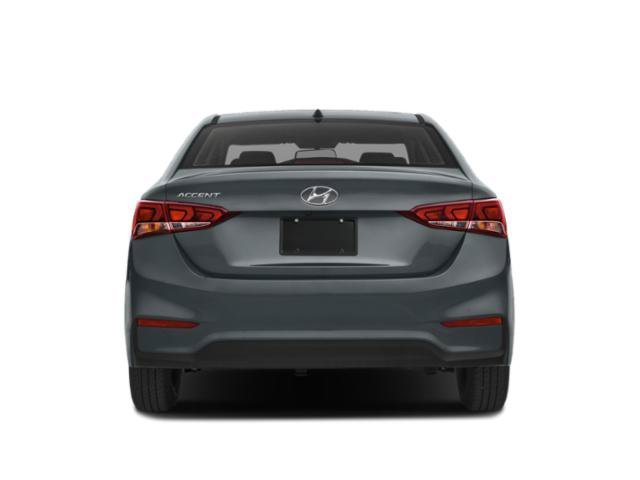 Used 2018 Silver Hyundai SE image 8
