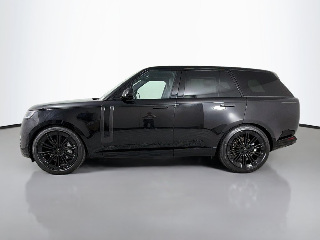 New 2027 Santorini Black Land Rover SE image 8