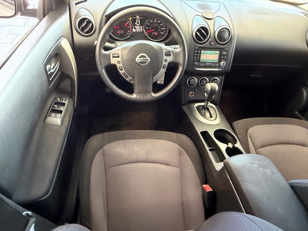 Used 2011 Gray Nissan SV image 12