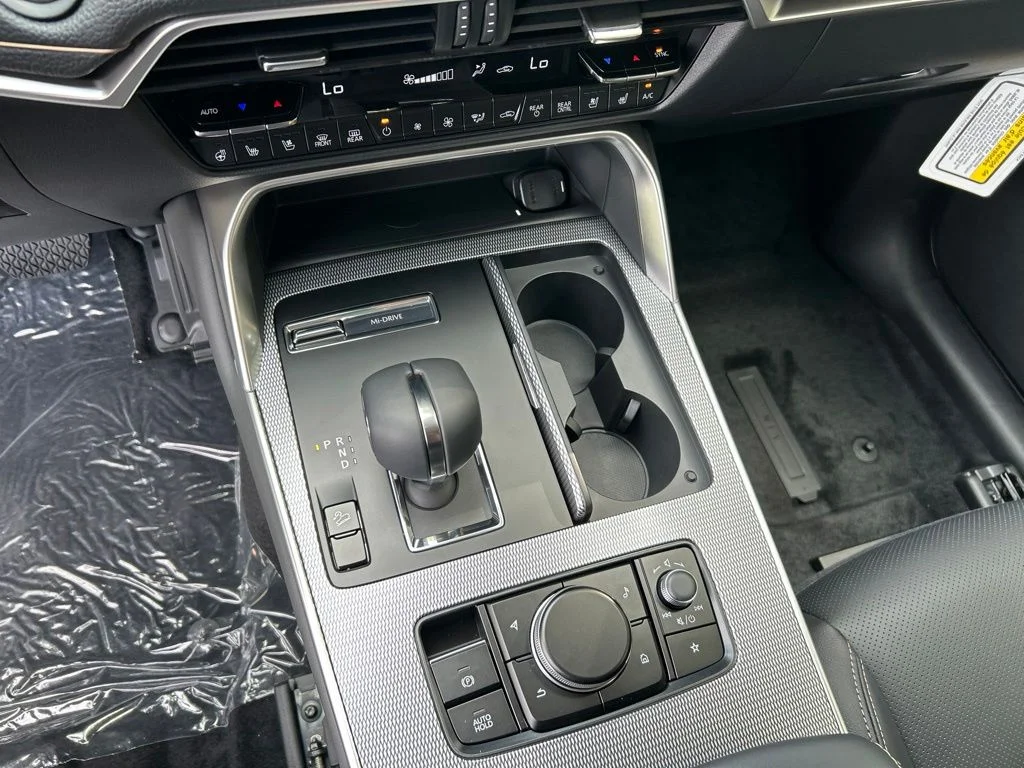 New 2026 Black Mazda 3.3 Turbo Premium image 20