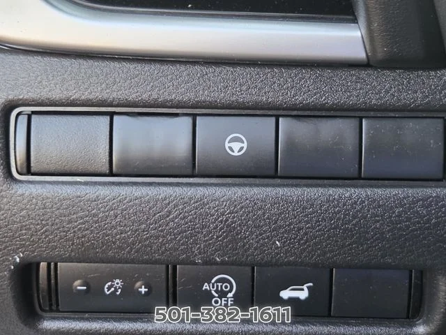 Used 2025 White Nissan Rock Creek image 31