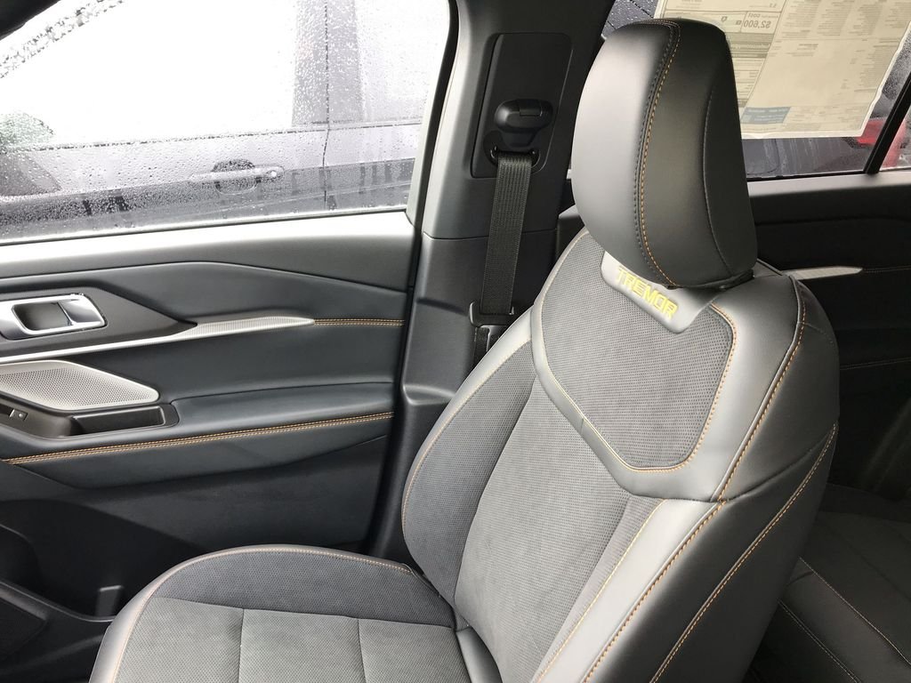 New 2026 Space White Metallic Ford Tremor® image 25