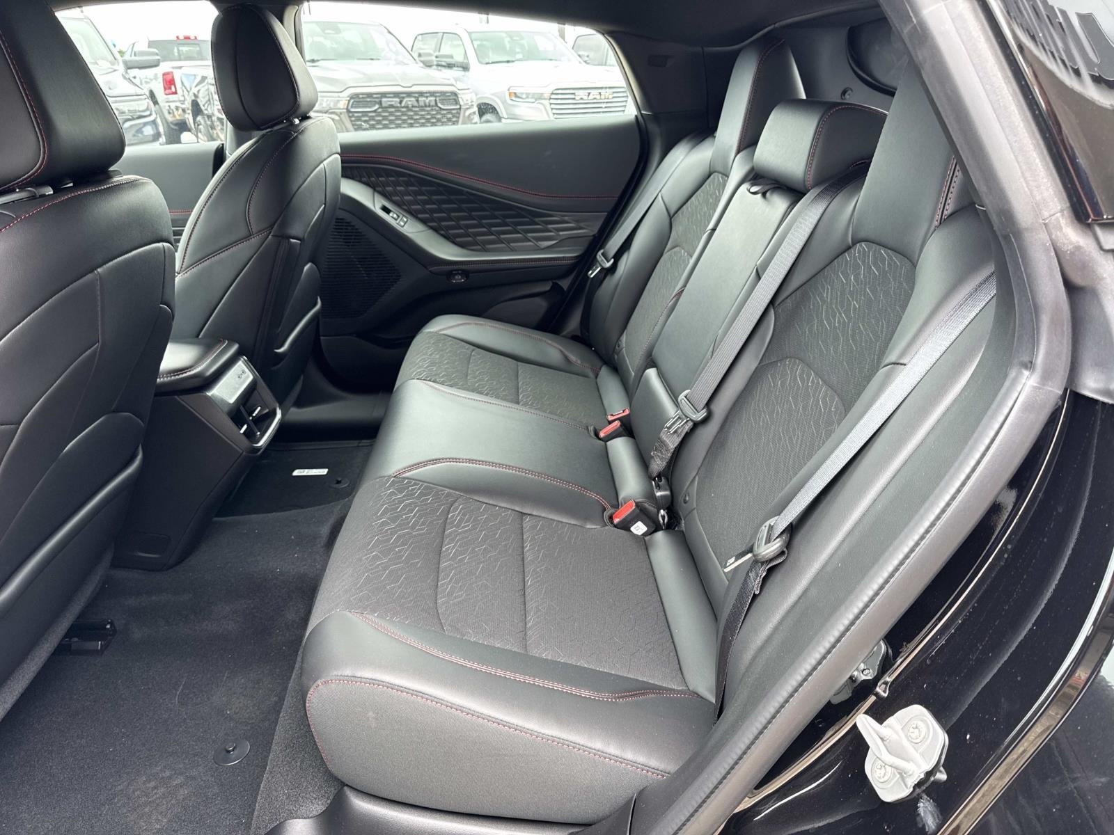 New 2026 Diamond Black Crystal Pearlcoat Dodge Scat Pack image 7