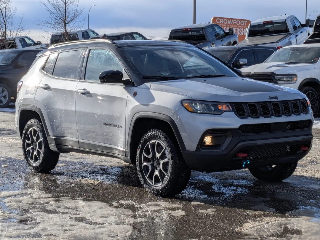 New 2026 Silver Jeep Trailhawk - - 4x4 - Sun Sound & Nav Group - Pano Roof - Alpine Speakers & More! image 2