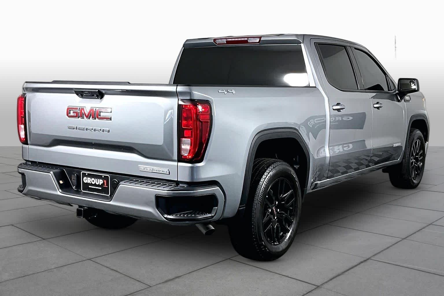 Used 2026 Sterling Metallic GMC Elevation image 23