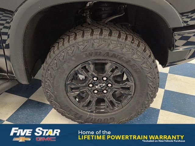 2026 Chevrolet Silverado 1500 ZR2 - Photo 11