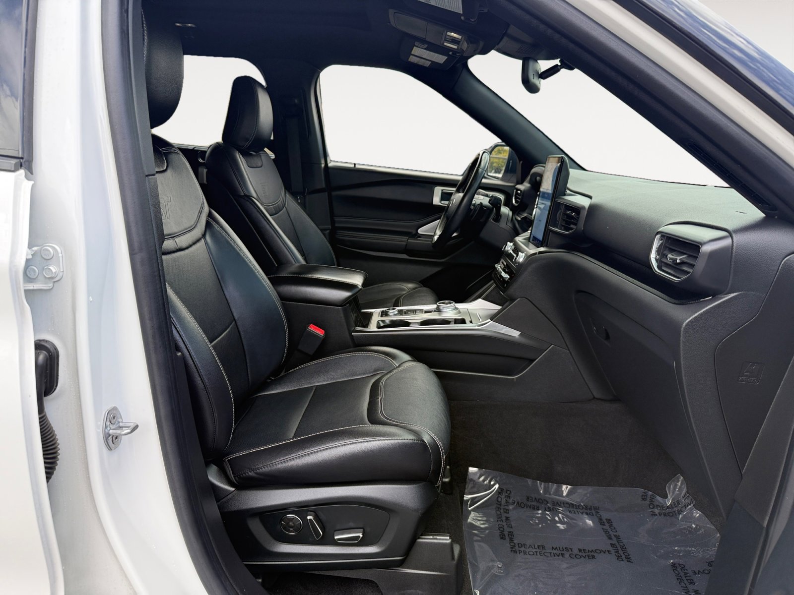 Used 2020 White Metallic Ford ST image 19