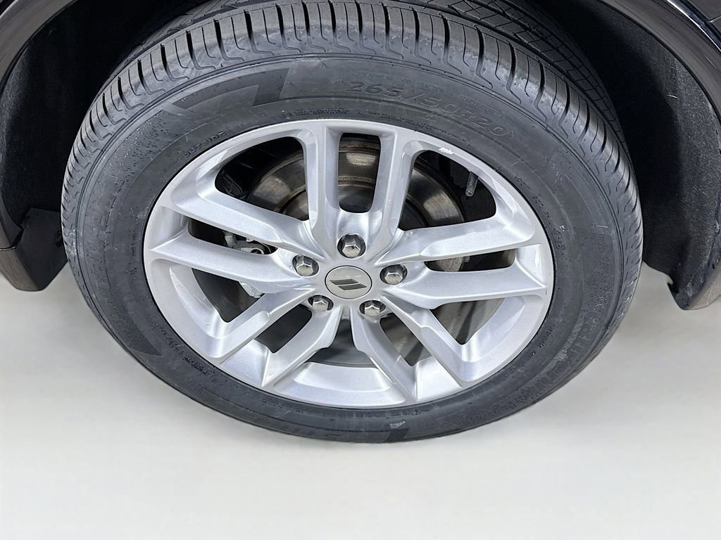 Used 2024 DB Black Clearcoat Dodge R/T Plus image 38