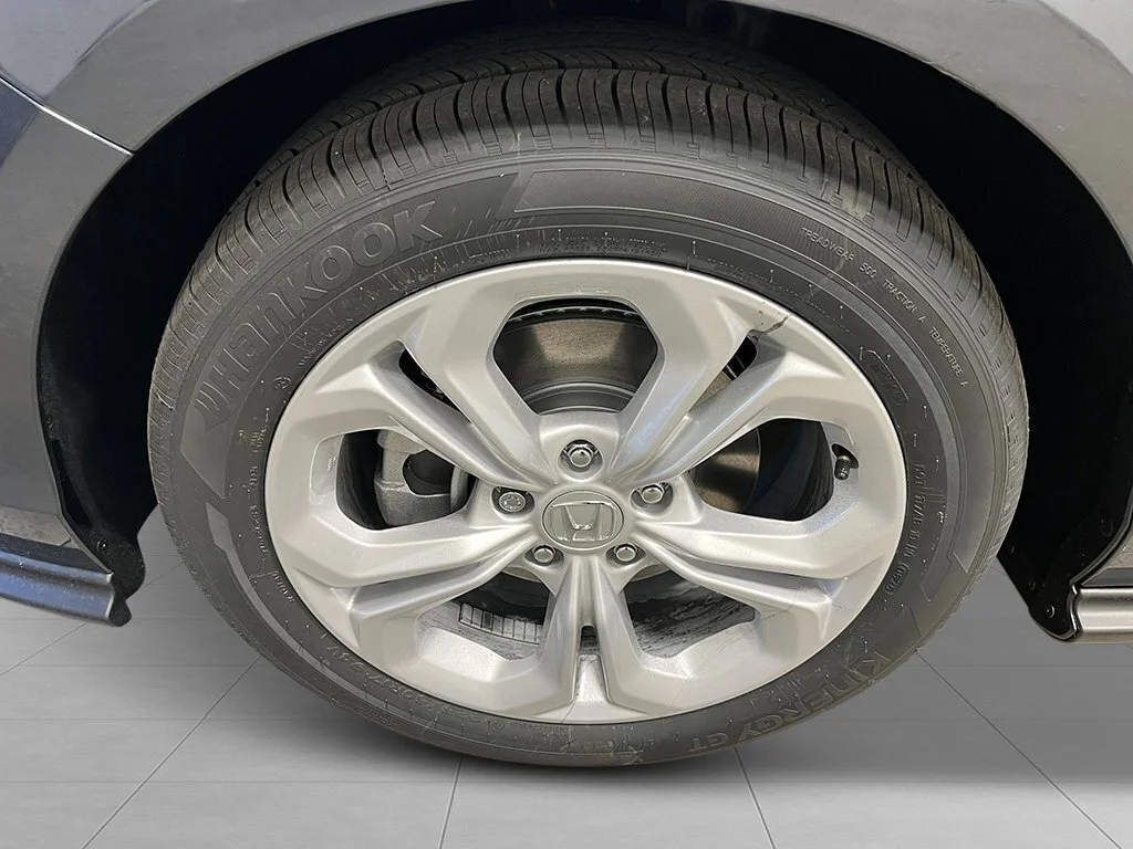 New 2026 Meteorite Gray Metallic Honda LX image 9