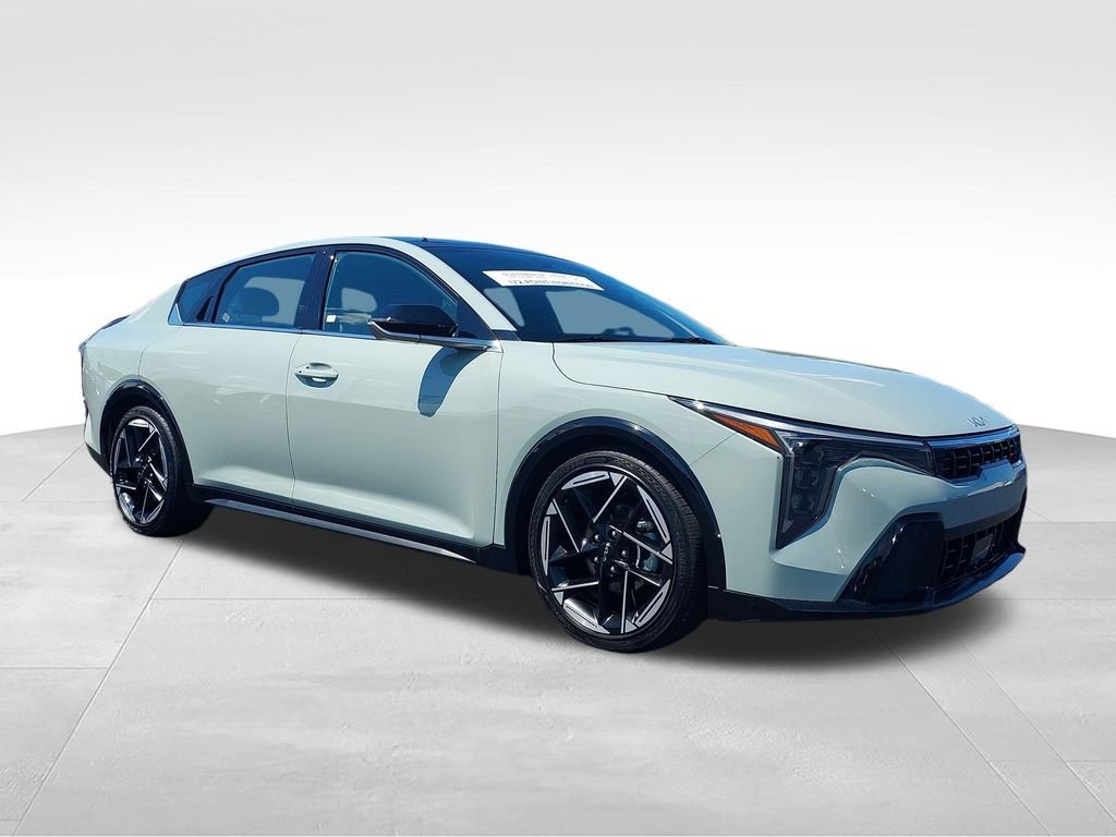 2025 Kia K4 GT-Line - Photo 7