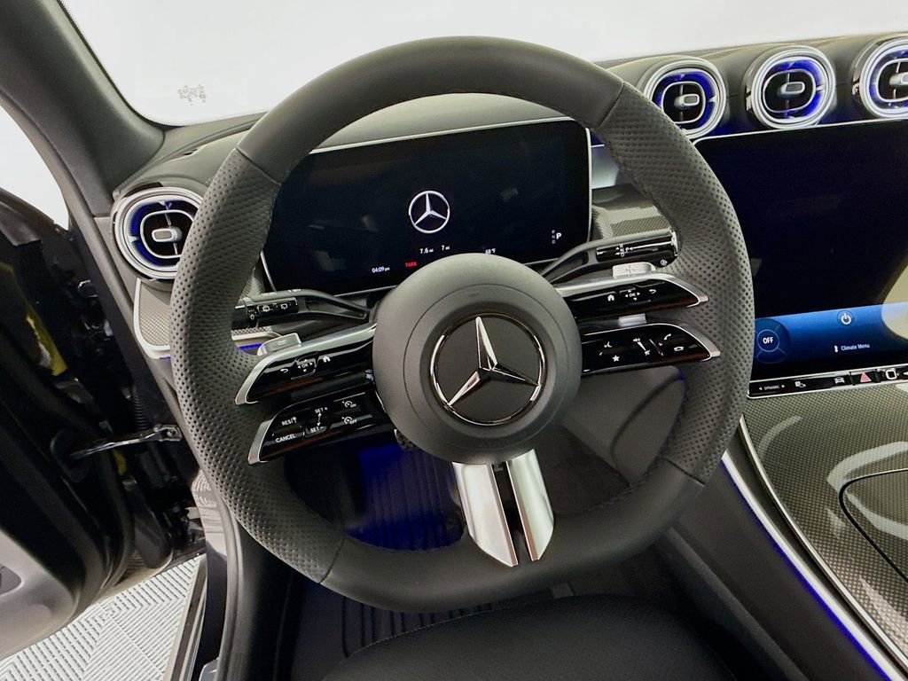 New 2026 Obsidian Black Metallic Mercedes-Benz GLC 300 image 38