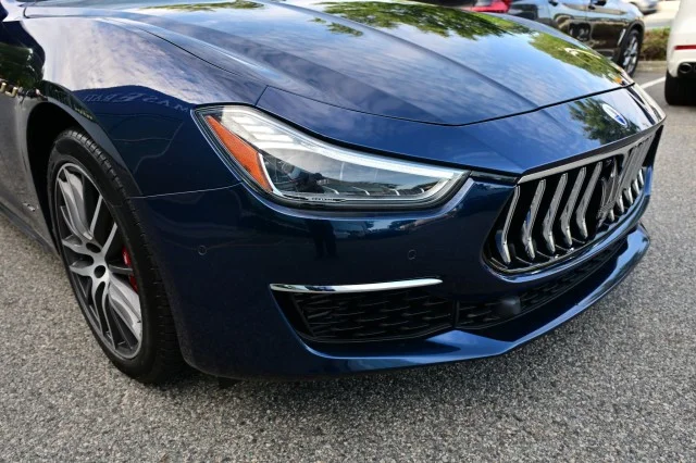 Used 2021 BLUE Maserati S Q4 GranLusso image 10