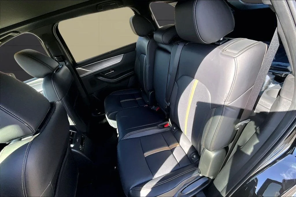 2026 Mazda CX-90 Premium Plus Package - Photo 10