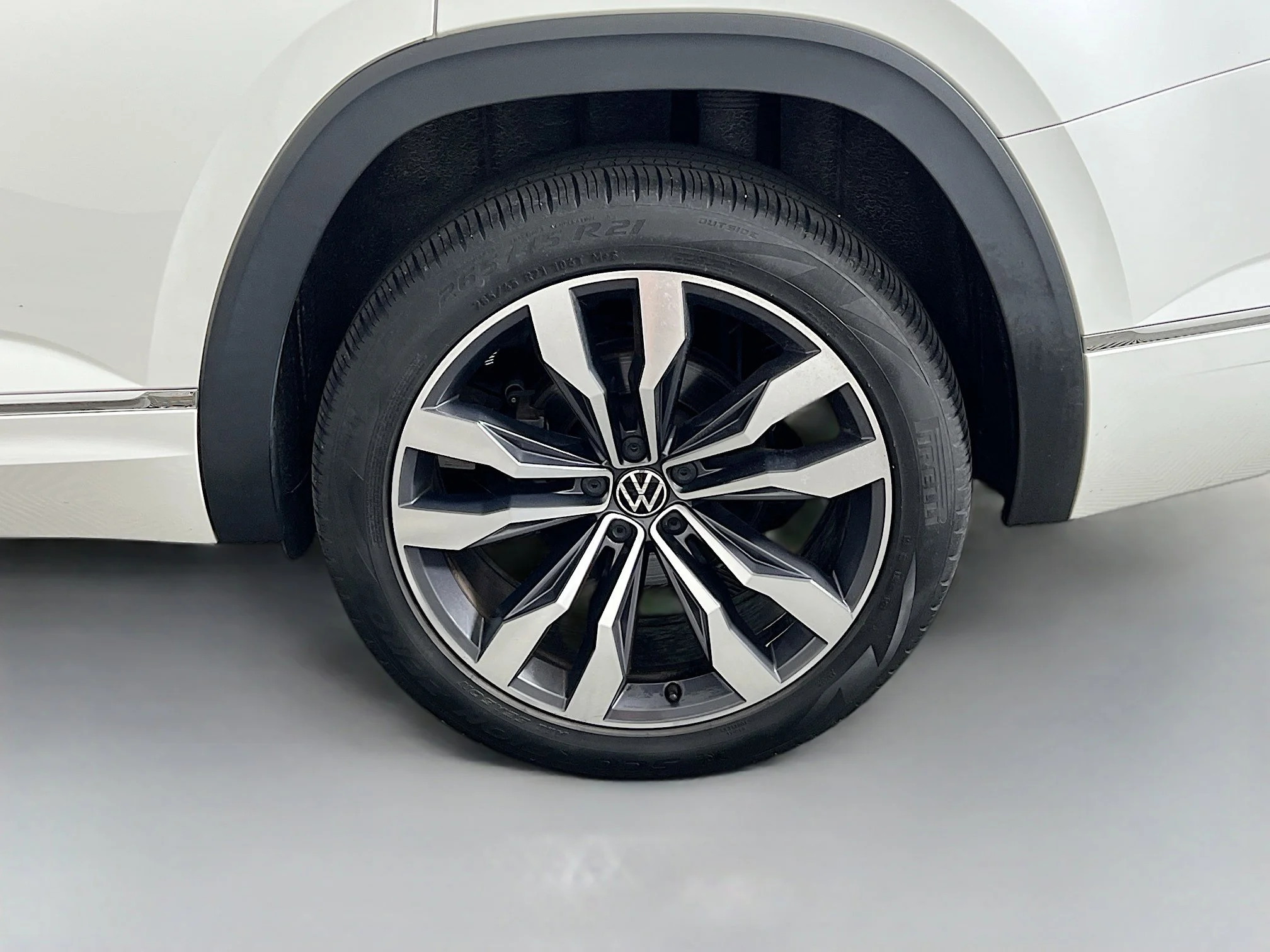 2022 Volkswagen Atlas SEL Premium R-Line - Photo 37