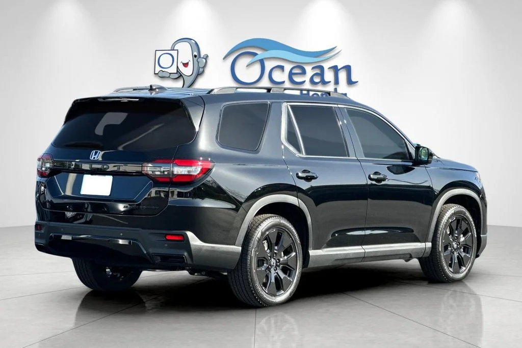 New 2026 Crystal Black Pearl Honda Black Edition image 7
