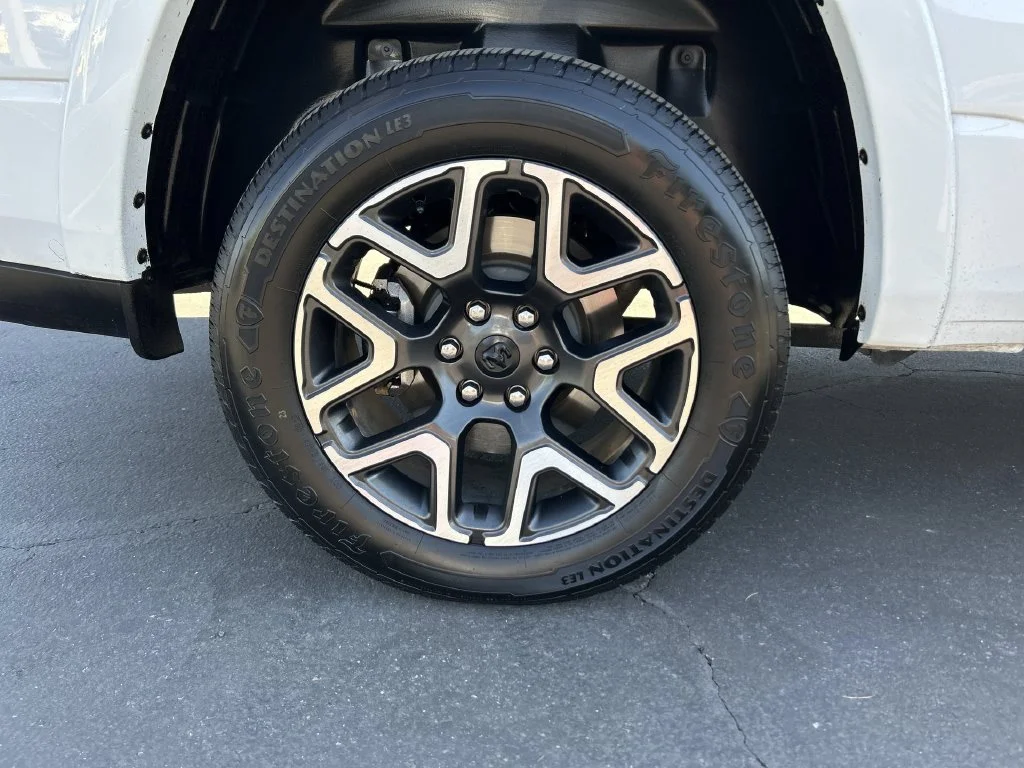 Used 2025 White Ram Laramie image 25