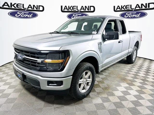 New 2026 Silver Ford XLT image 8