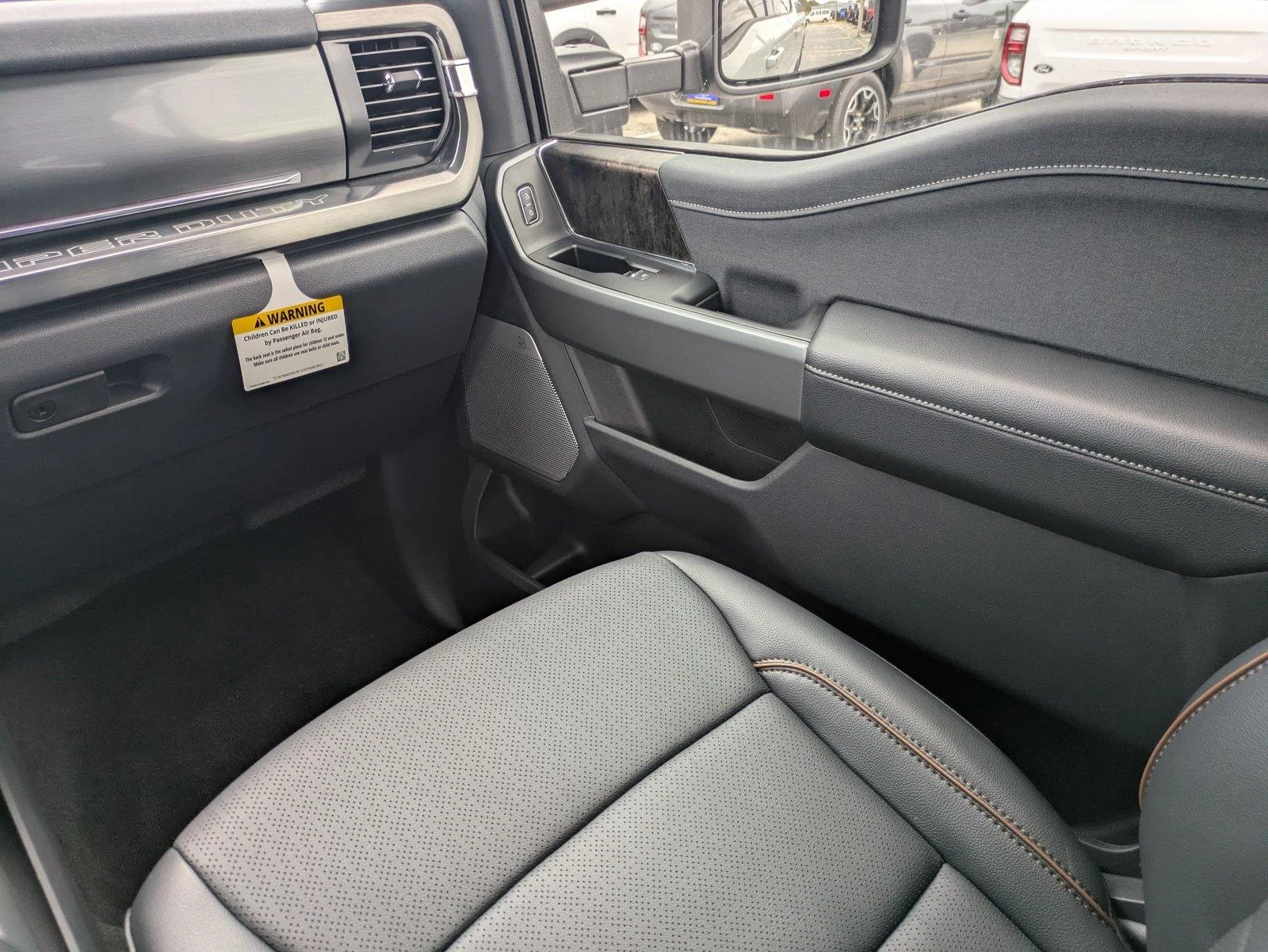 New 2026 Avalanche Ford F-250® Lariat® image 18
